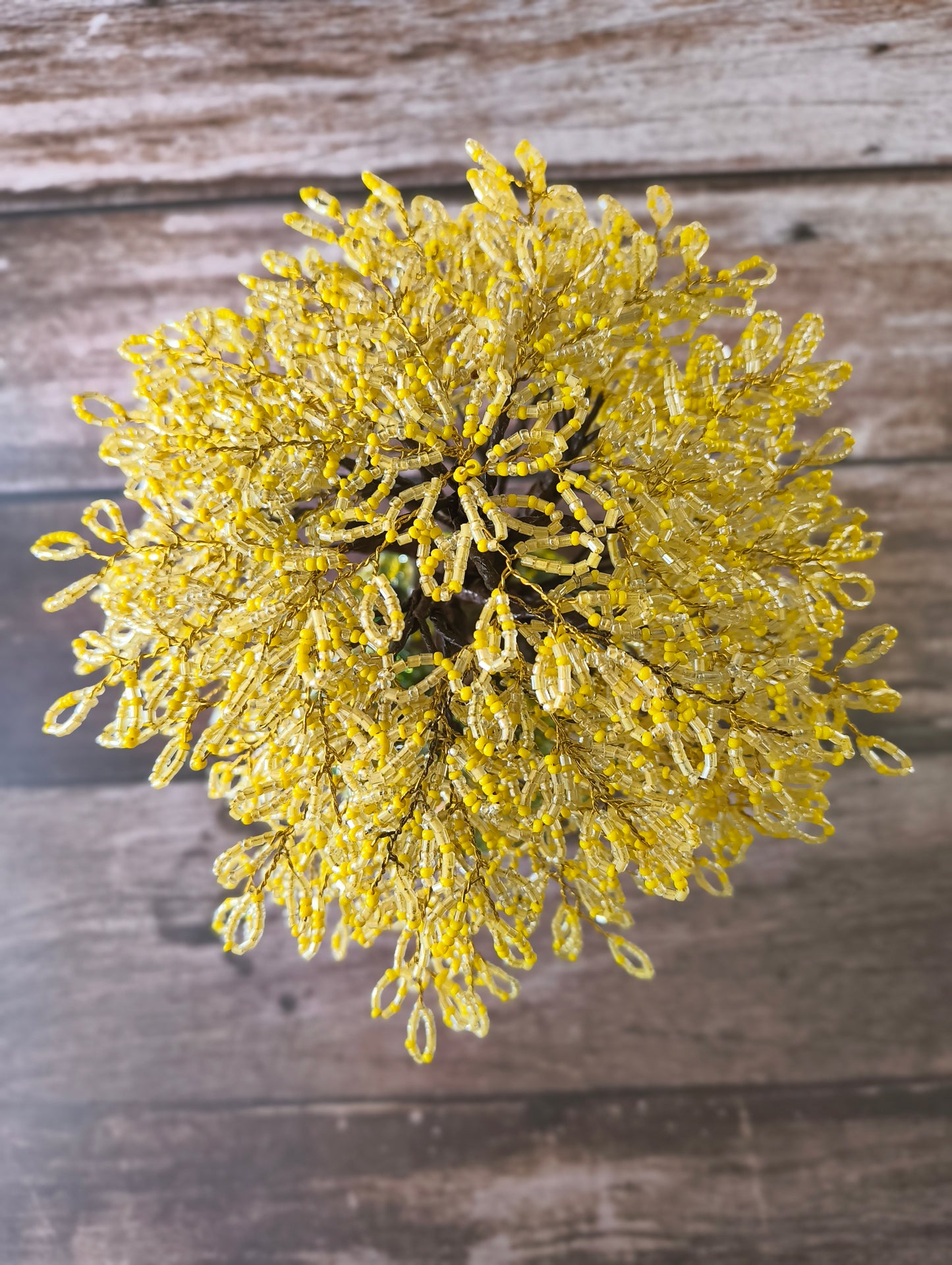 Glassy yellow beaded tree