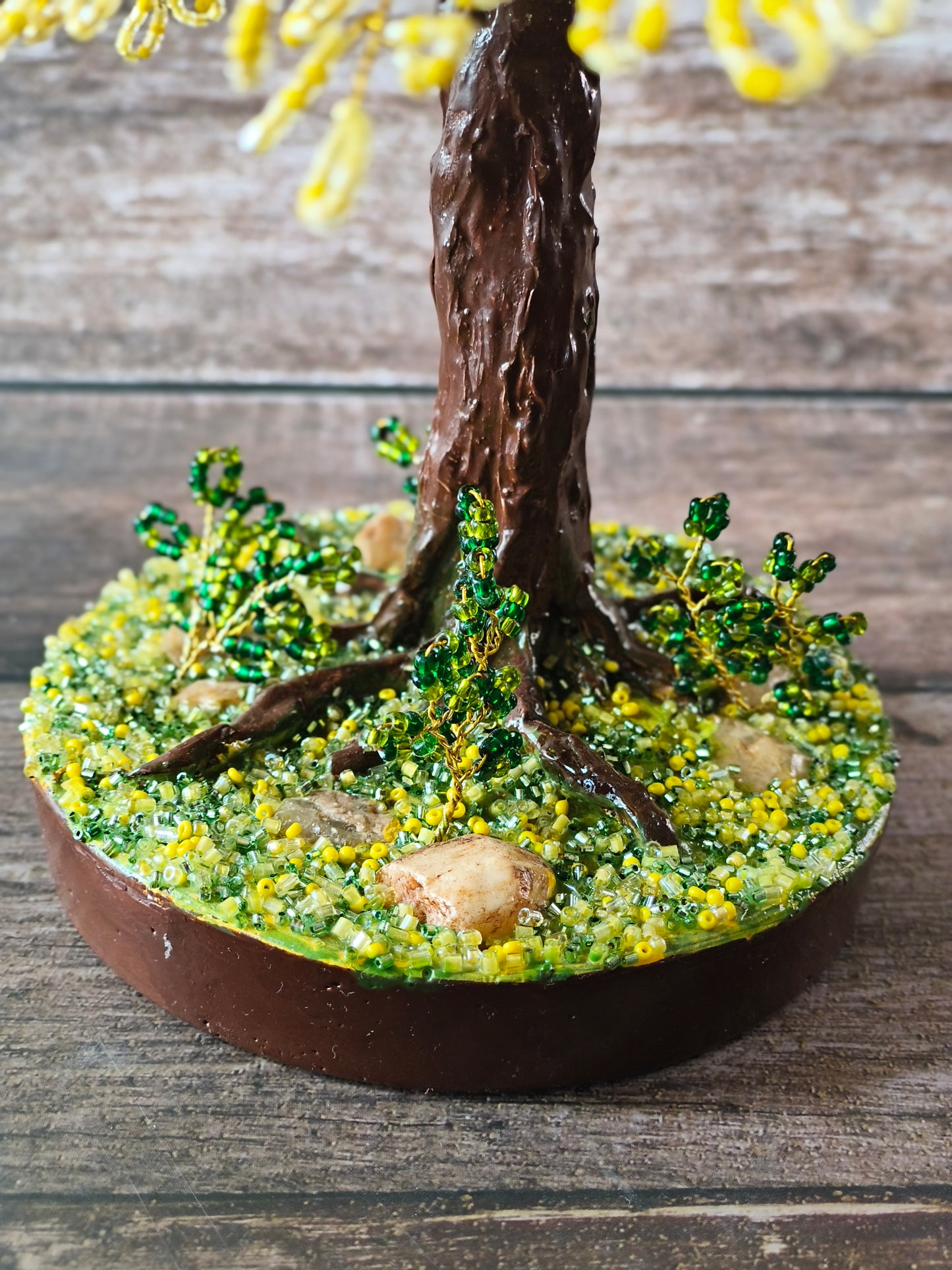Glassy yellow beaded tree